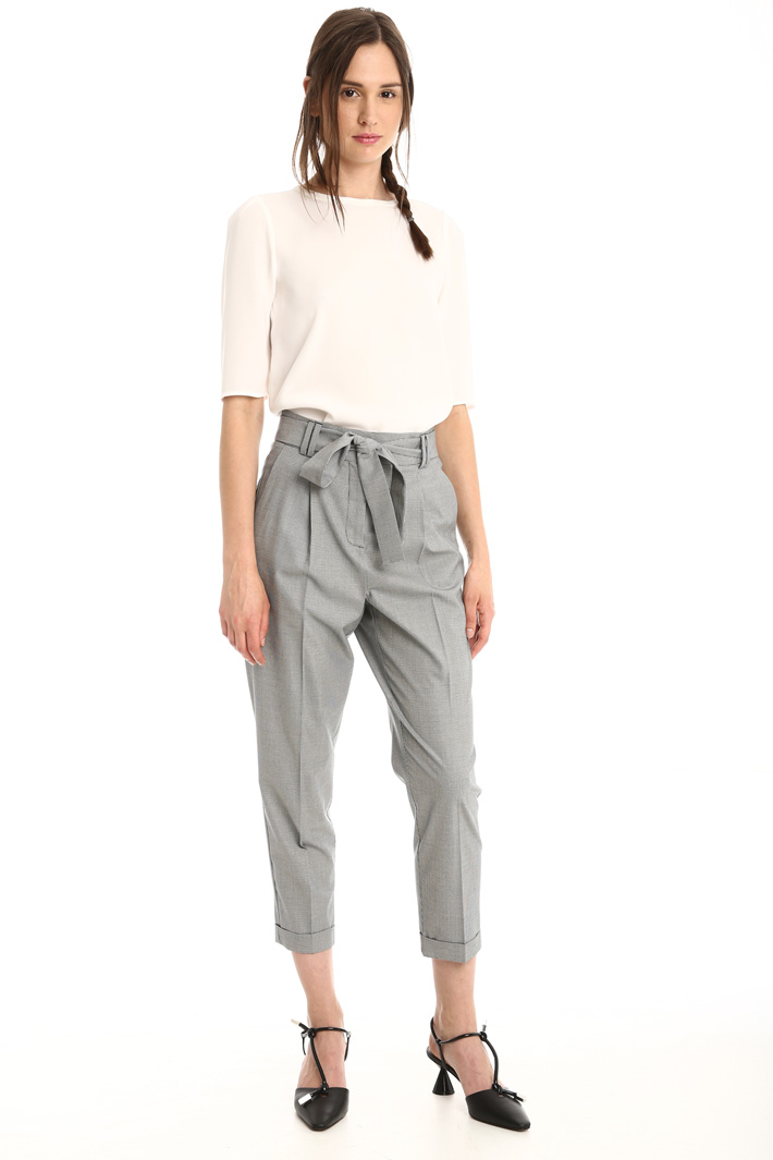 Pantalone con cintura abbinata Intrend Pantalone con cintura abbinata Intrend