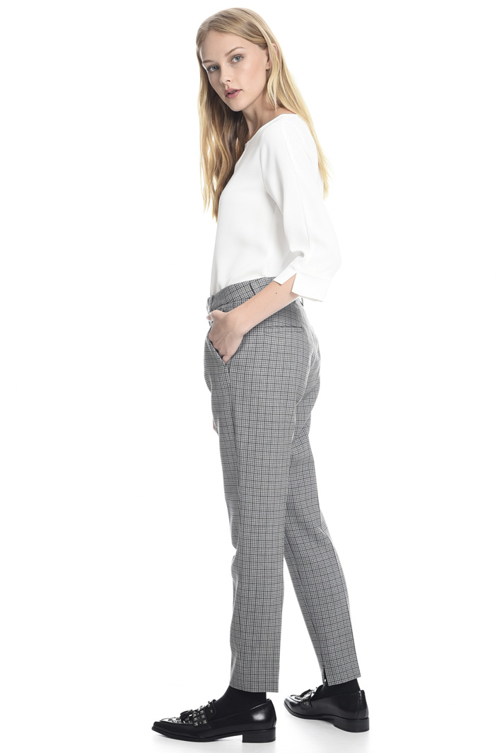 Pantalone in tessuto stretch Intrend Pantalone in tessuto stretch Intrend