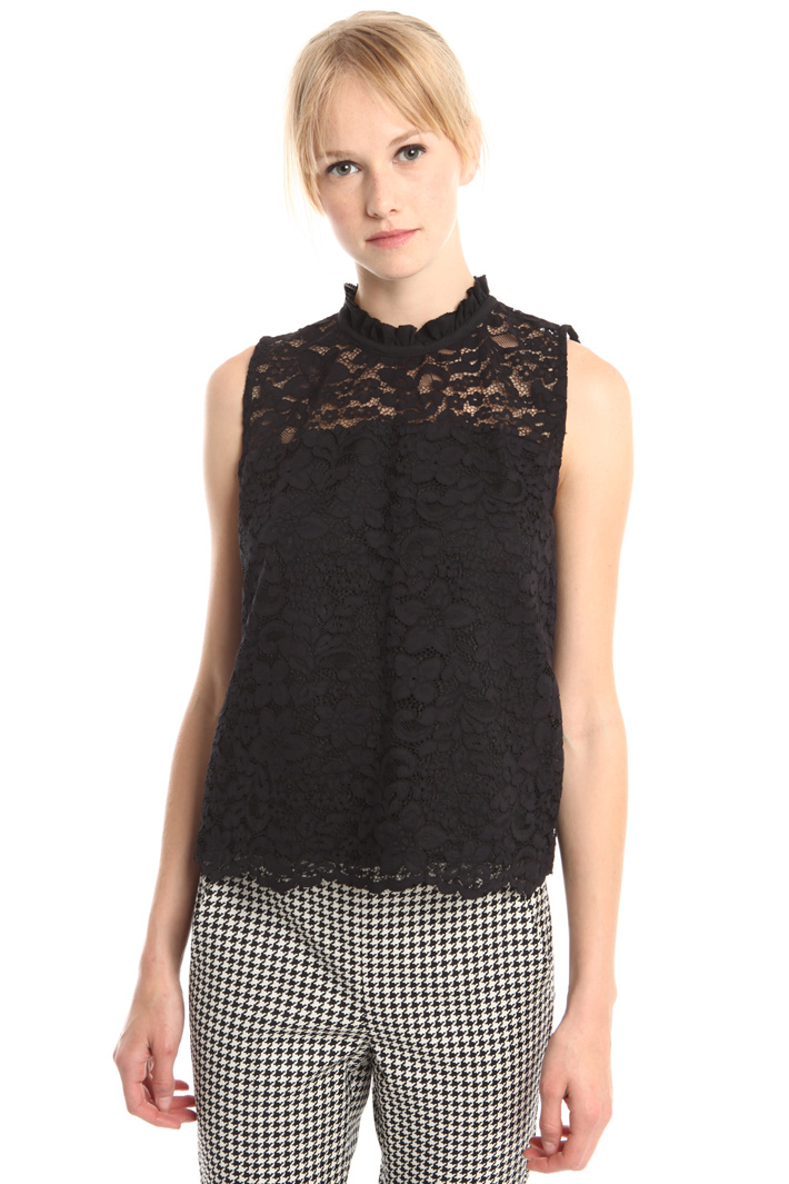 Top smanicato in pizzo Intrend Top smanicato in pizzo Intrend