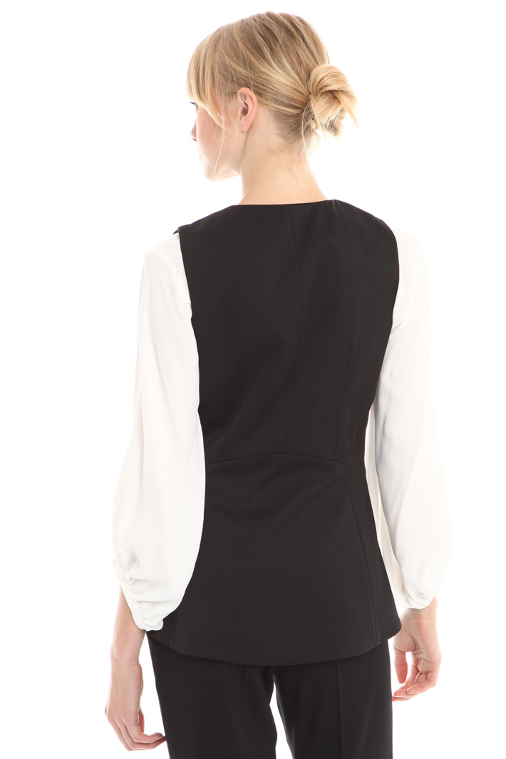 Top in crepe enver satin Intrend Top in crepe enver satin Intrend