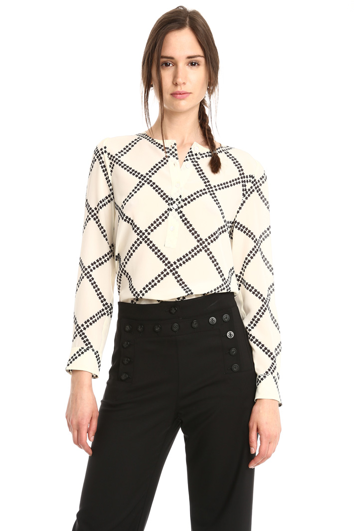 Blusa in seta stampata Intrend Blusa in seta stampata Intrend