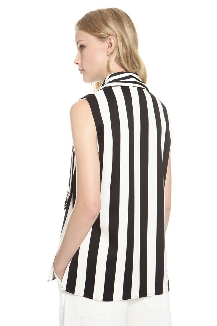 Top con scialle Intrend Top con scialle Intrend
