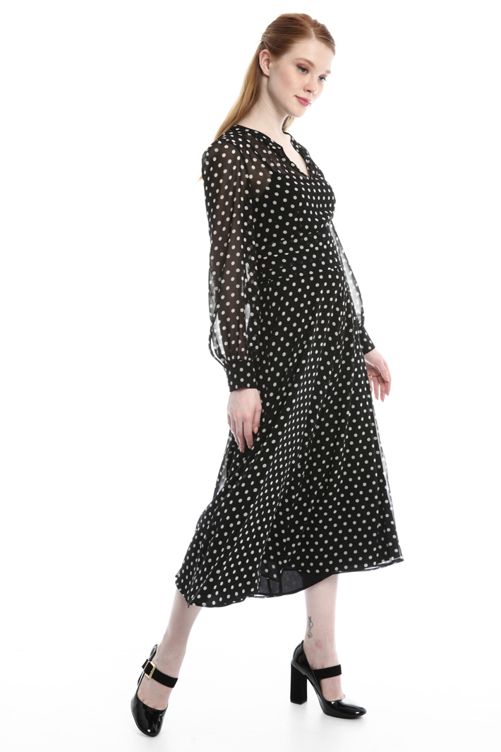Polka dot georgette dress Intrend Polka dot georgette dress Intrend