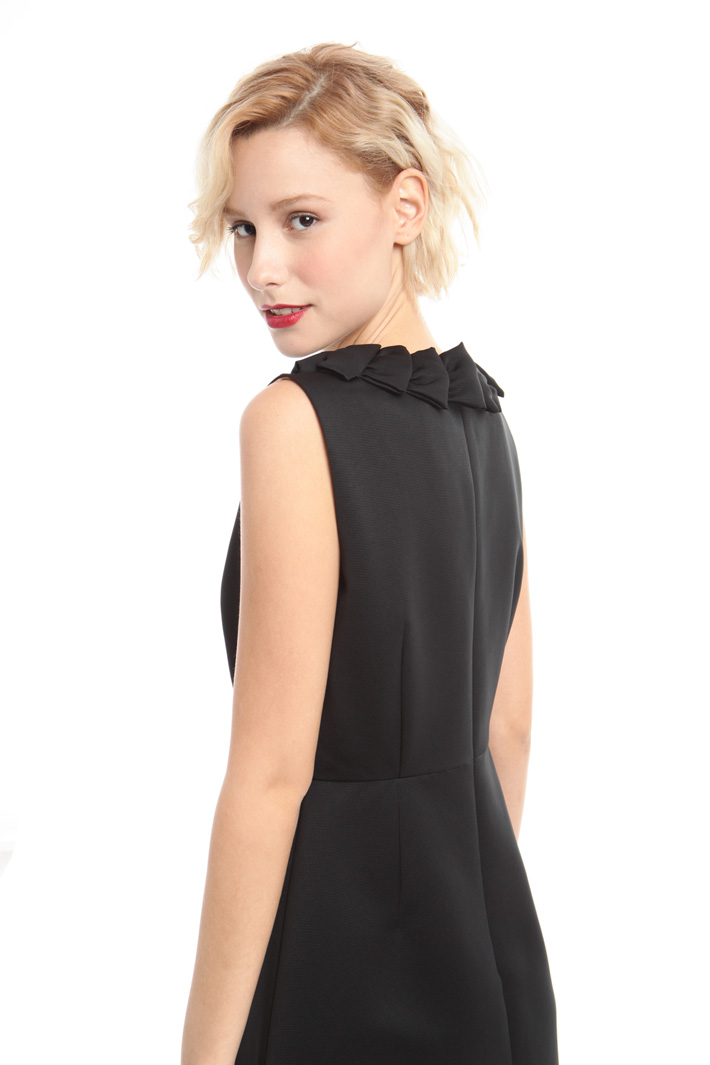 Abito in ottoman con fiocchi Intrend Abito in ottoman con fiocchi Intrend