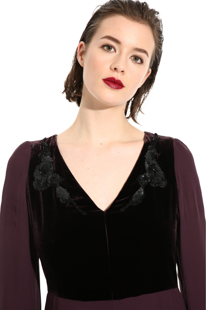 Pure silk and velvet dress Intrend Pure silk and velvet dress Intrend