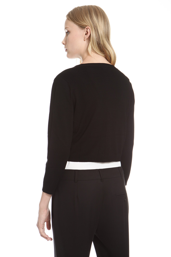 Cardigan corto in viscosa Intrend Cardigan corto in viscosa Intrend
