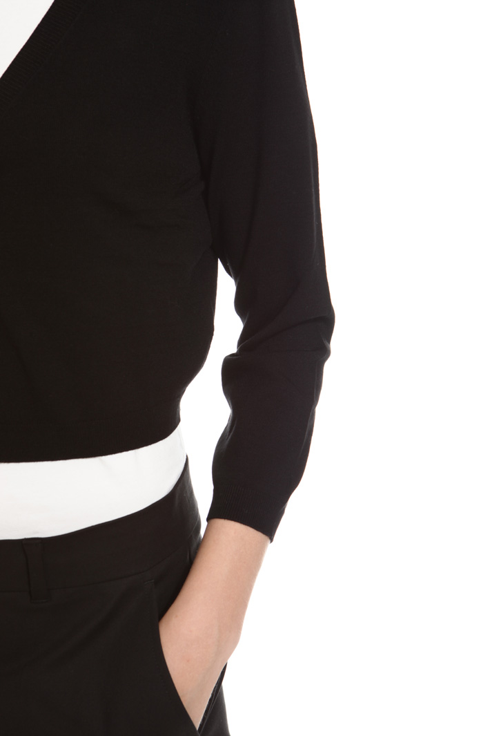 Cardigan corto in viscosa Intrend Cardigan corto in viscosa Intrend