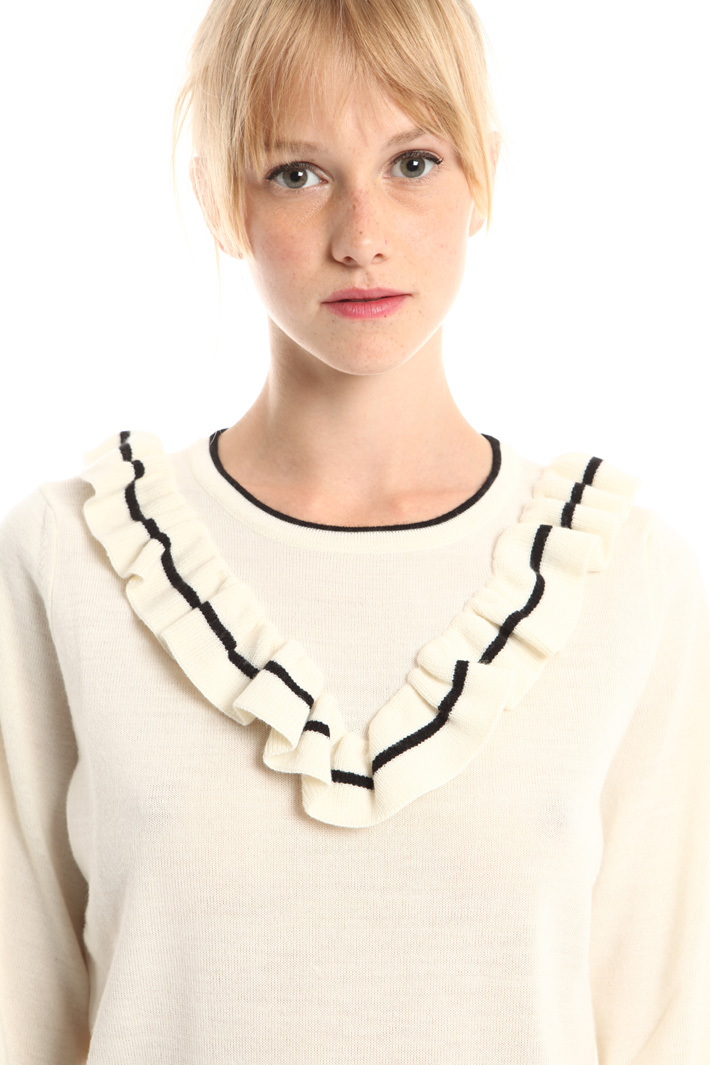 Maglia in lana con ruches Intrend Maglia in lana con ruches Intrend