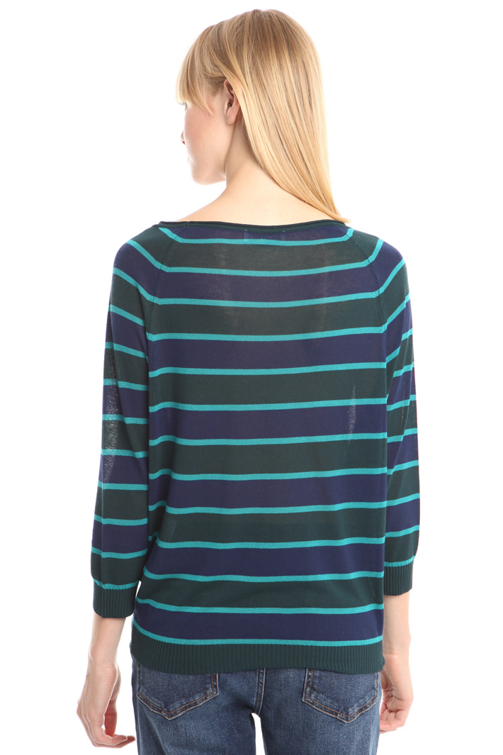 Maglia boxy in viscosa Intrend Maglia boxy in viscosa Intrend