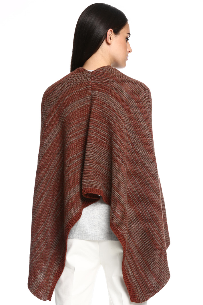Poncho in maglia Intrend Poncho in maglia Intrend