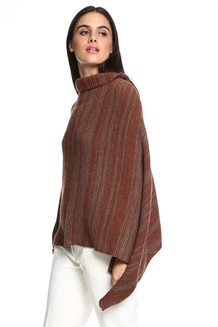 Poncho in maglia Intrend Poncho in maglia Intrend