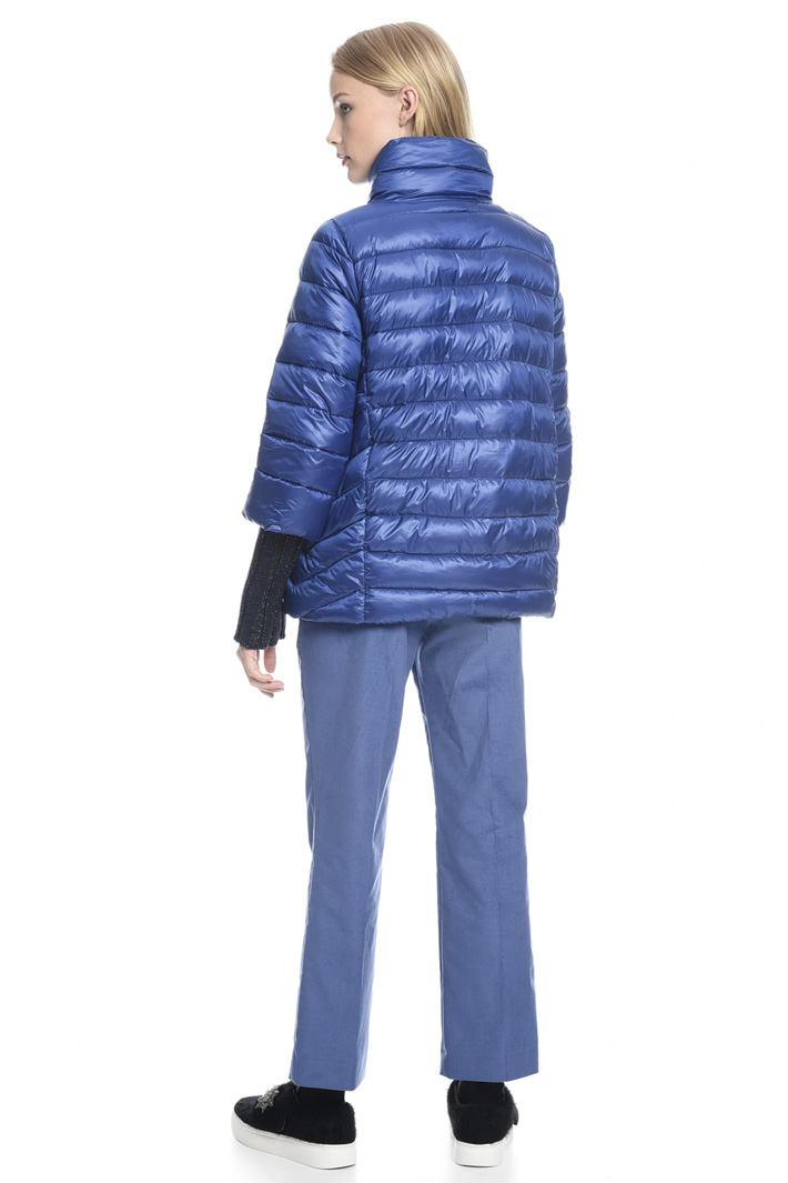 Piumino con polsini in maglia Intrend Piumino con polsini in maglia Intrend