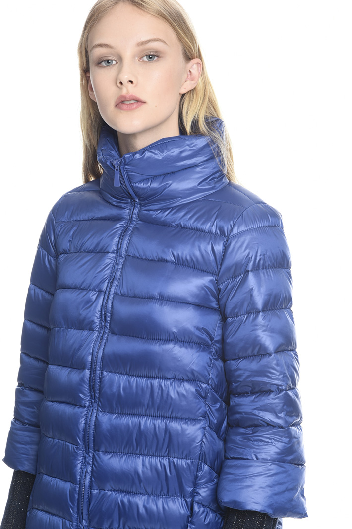Piumino con polsini in maglia Intrend Piumino con polsini in maglia Intrend
