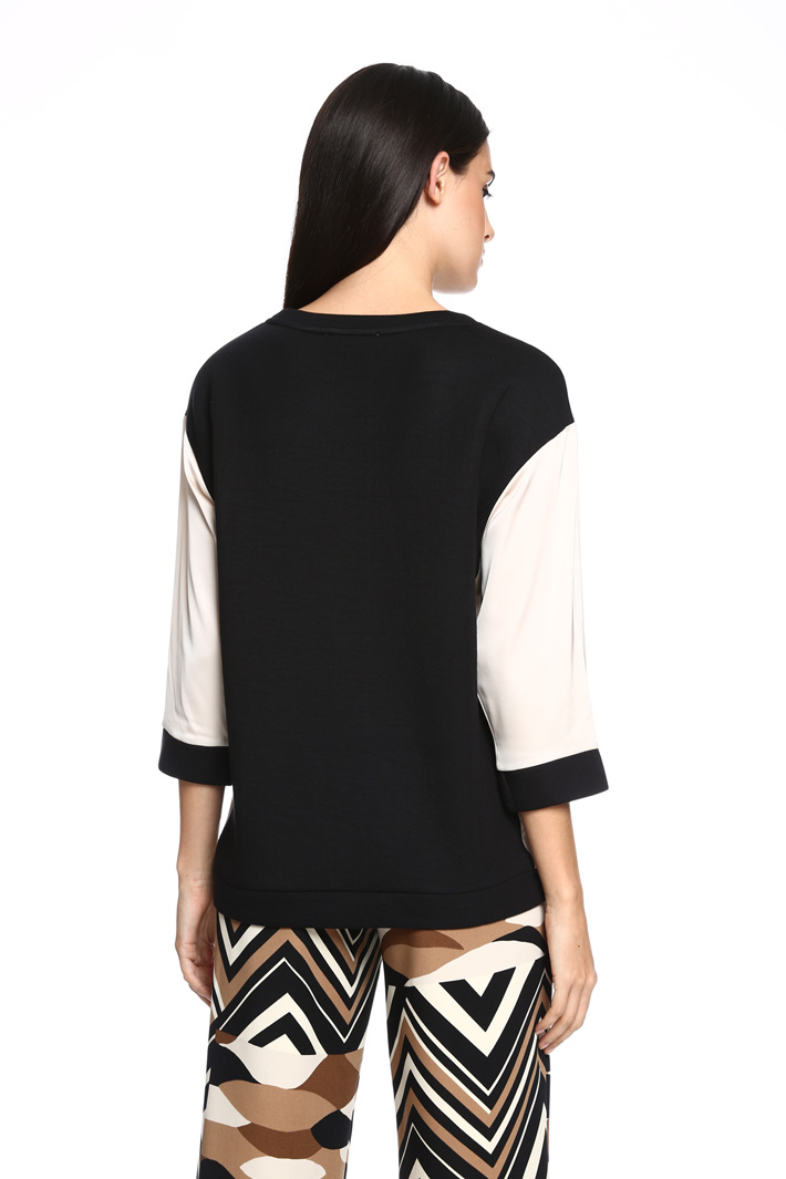 Satin insert sweatshirt Intrend Satin insert sweatshirt Intrend