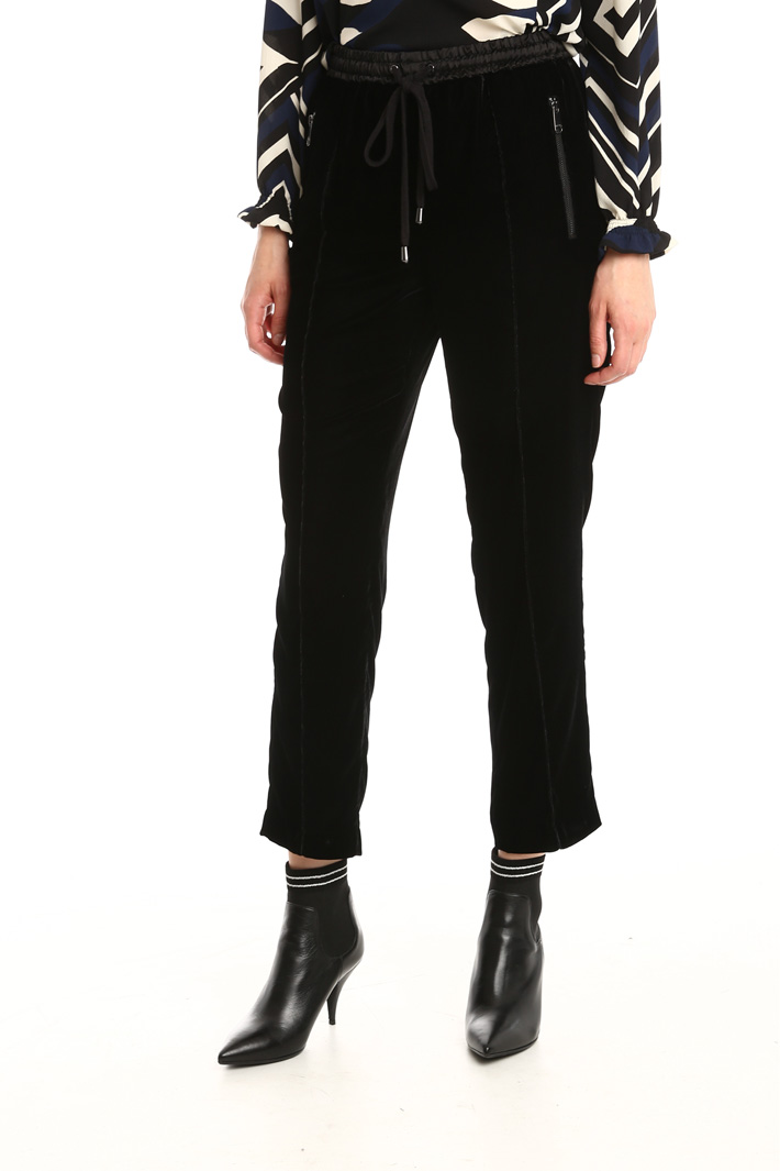 Pantalone jogging in velluto Intrend Pantalone jogging in velluto Intrend