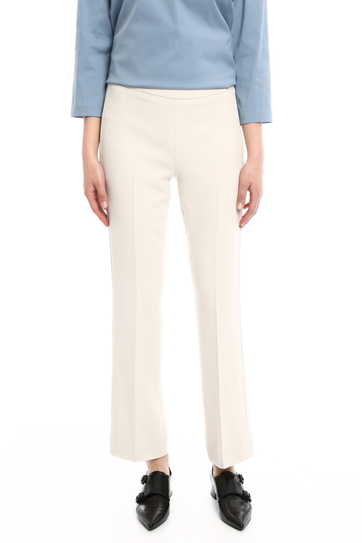 Pantaloni con zip laterale Intrend Pantaloni con zip laterale Intrend