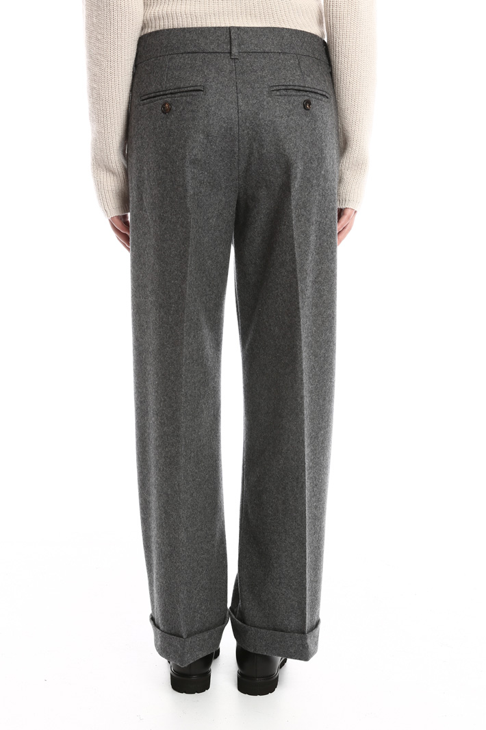 Pantaloni in panno leggero Intrend Pantaloni in panno leggero Intrend