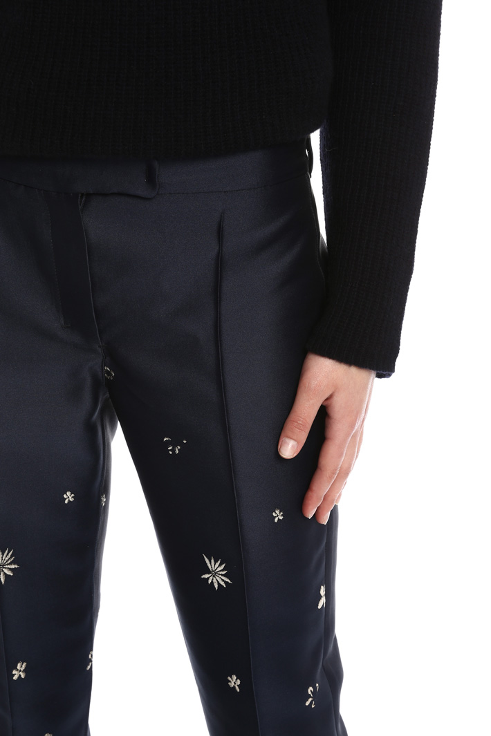 Pantaloni a sigaretta a fiori Intrend Pantaloni a sigaretta a fiori Intrend