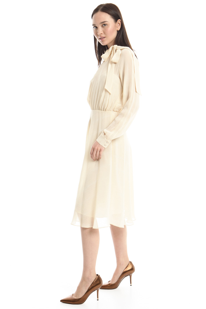 Lamé creponne dress Intrend Lamé creponne dress Intrend