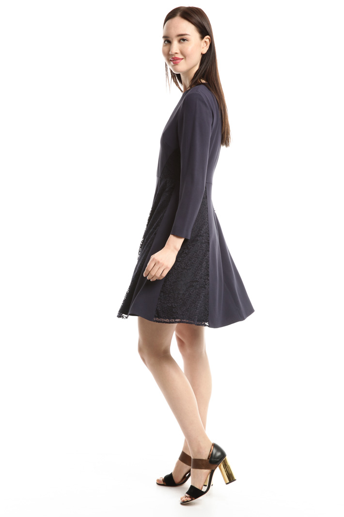 Abito in crepe enver satin Intrend Abito in crepe enver satin Intrend