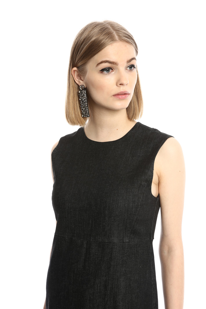 Abito smanicato in denim Intrend Abito smanicato in denim Intrend