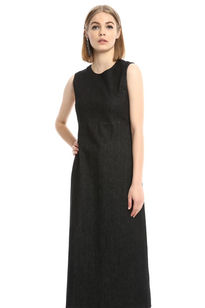 Abito smanicato in denim Intrend Abito smanicato in denim Intrend