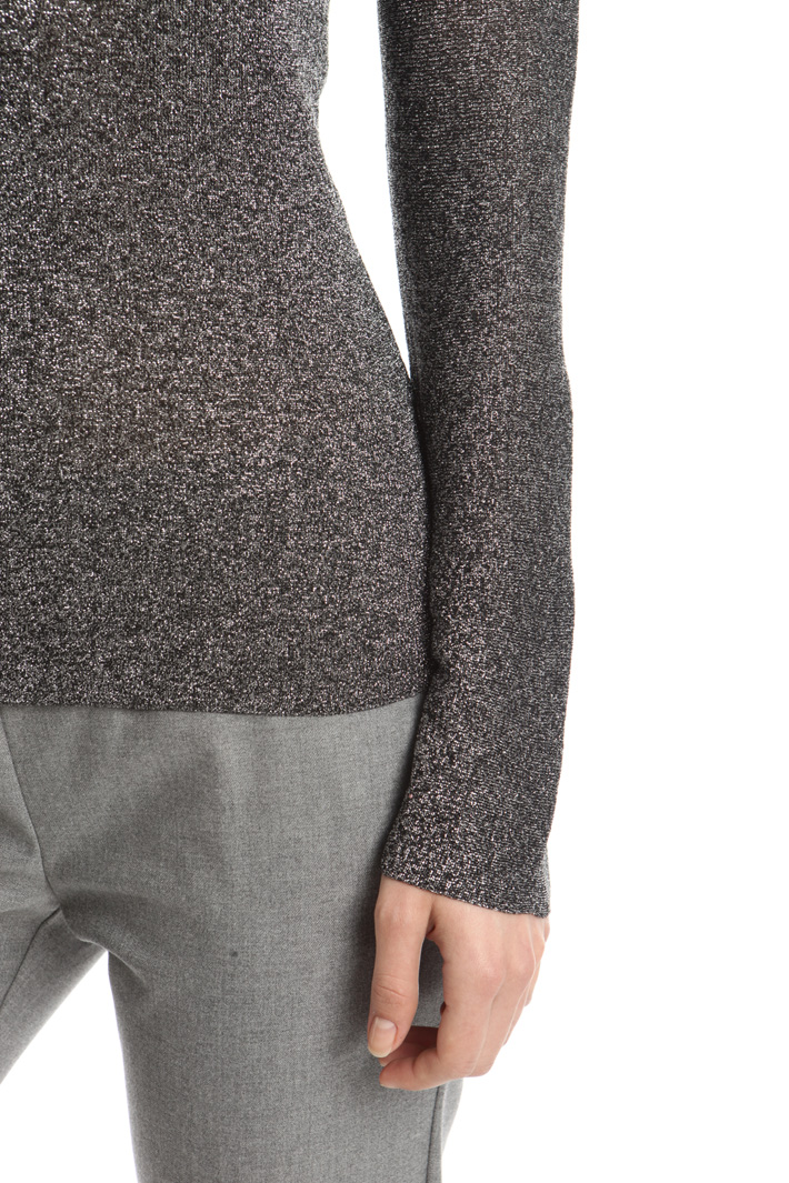 Lurex yarn top Intrend Lurex yarn top Intrend
