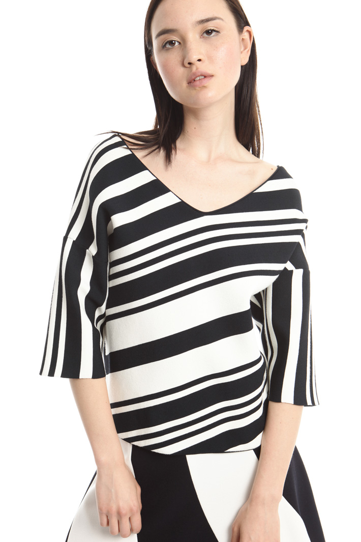 Maglia in viscosa stretch Intrend Maglia in viscosa stretch Intrend