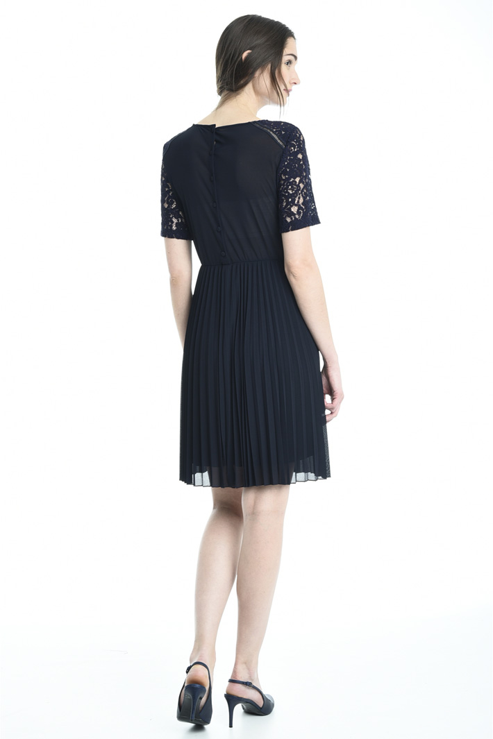 Abito in jersey fluido Intrend Abito in jersey fluido Intrend