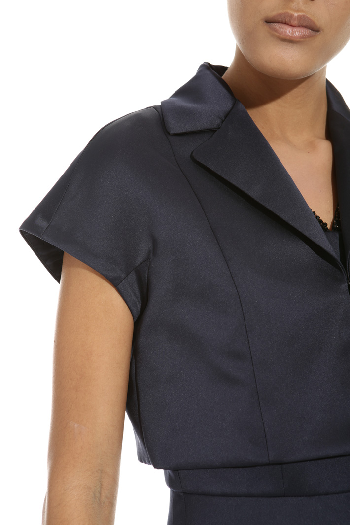 Bolero con maniche corte Intrend Bolero con maniche corte Intrend