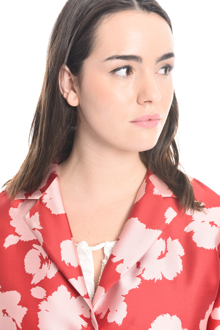 Giacca con disegno jacquard Intrend Giacca con disegno jacquard Intrend