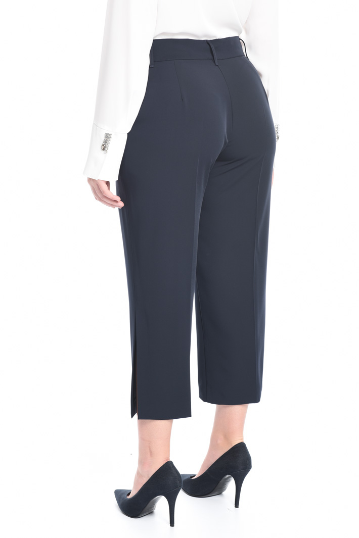 Pantalone cropped con spacchi Intrend Pantalone cropped con spacchi Intrend