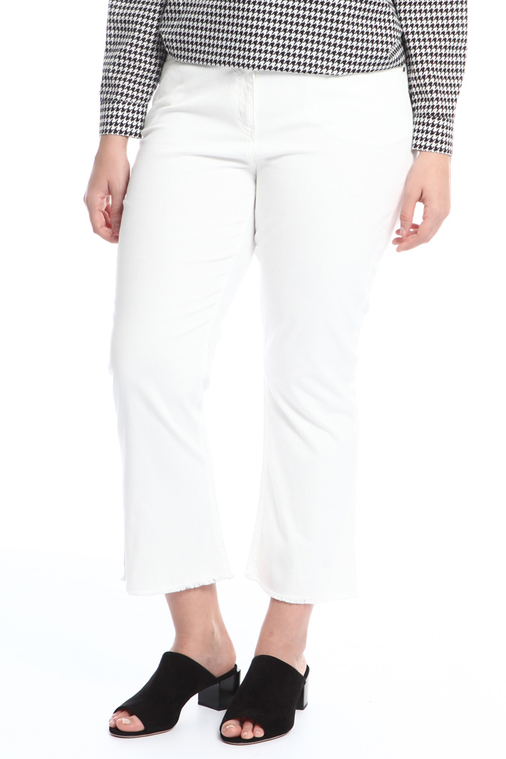 Jeans con orlo sfrangiato Intrend Jeans con orlo sfrangiato Intrend