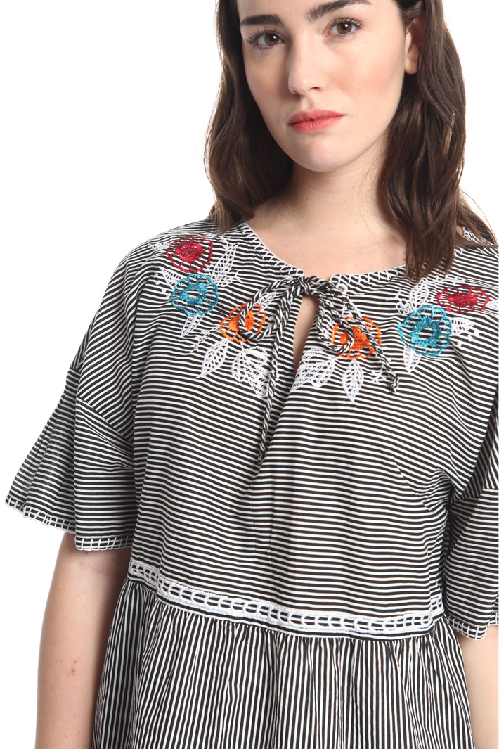 Blusa in voile di cotone Intrend Blusa in voile di cotone Intrend