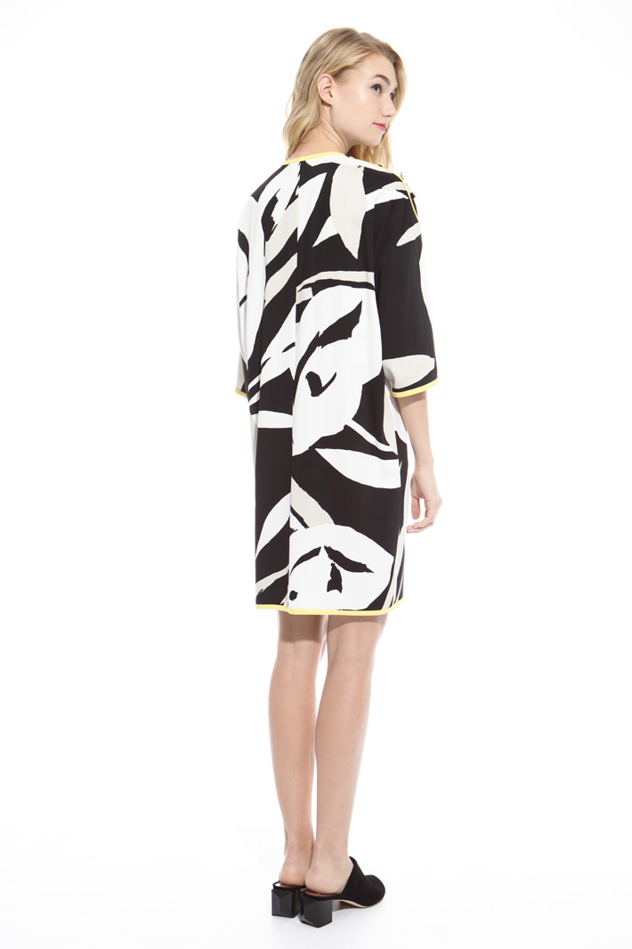 Kimono sleeve dress Intrend Kimono sleeve dress Intrend