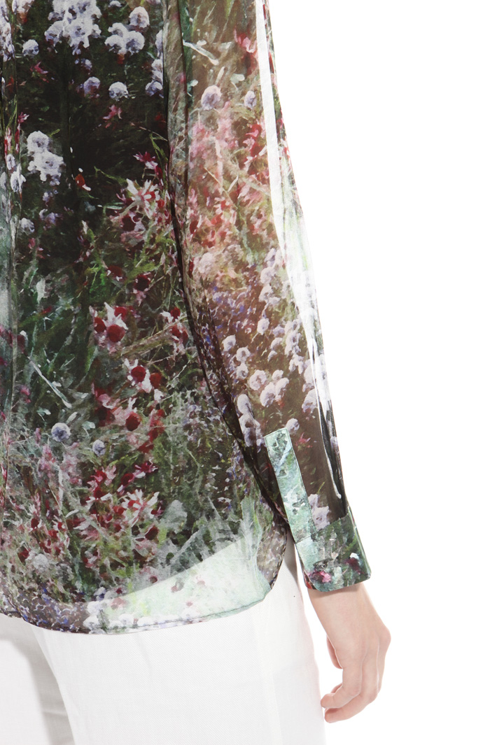 Silk georgette shirt Intrend Silk georgette shirt Intrend