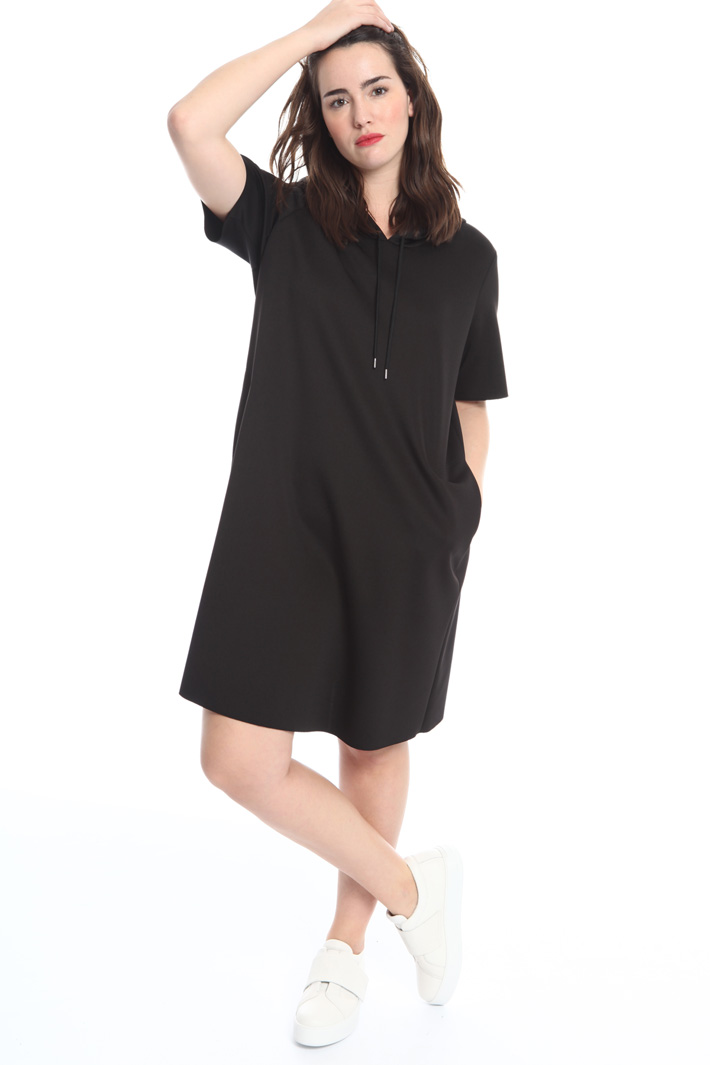 Abito in jersey con cappuccio Intrend Abito in jersey con cappuccio Intrend