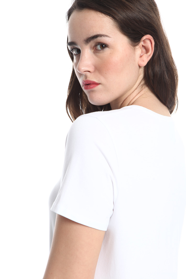 T-shirt con perline ricamate Intrend T-shirt con perline ricamate Intrend