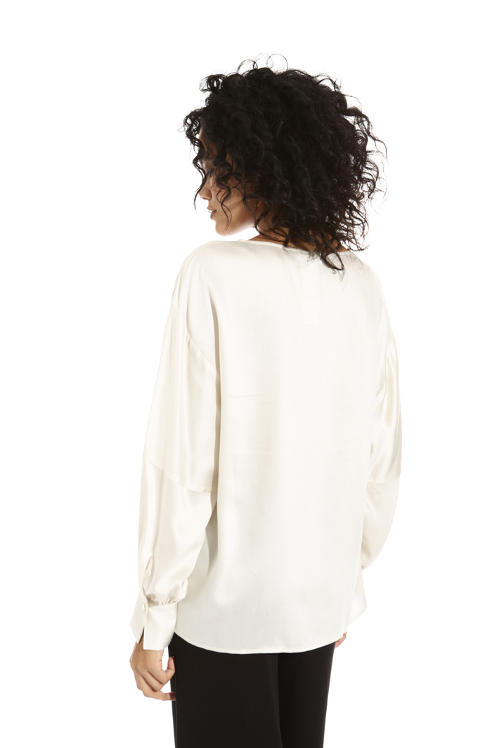 Blusa con maniche a sbuffo Intrend Blusa con maniche a sbuffo Intrend