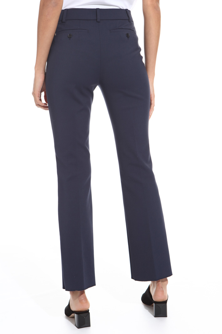 Pantalone in tela stretch Intrend Pantalone in tela stretch Intrend