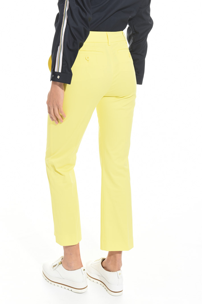Pantalone flare in gabardina Intrend Pantalone flare in gabardina Intrend