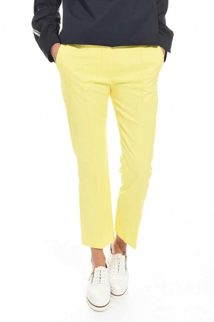 Pantalone flare in gabardina Intrend Pantalone flare in gabardina Intrend