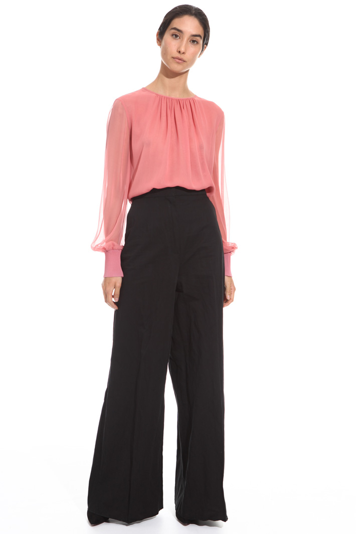Cotton satin trousers
Intrend Cotton satin trousers
Intrend