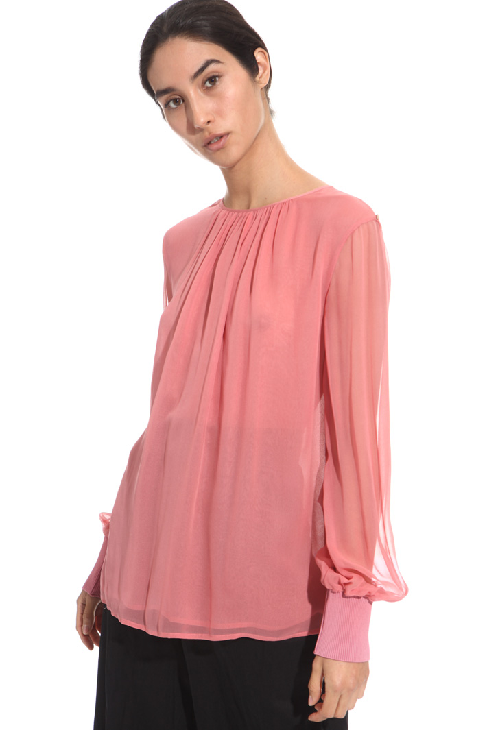 Blusa in gerogette di seta Intrend Blusa in gerogette di seta Intrend