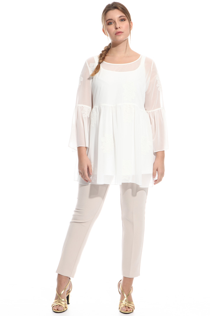 Embroidered georgette blouse Intrend Embroidered georgette blouse Intrend