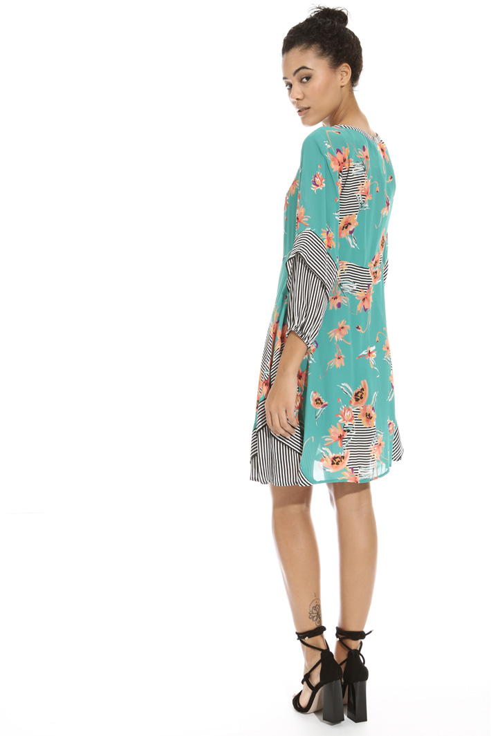 Printed crepe dress Intrend Printed crepe dress Intrend