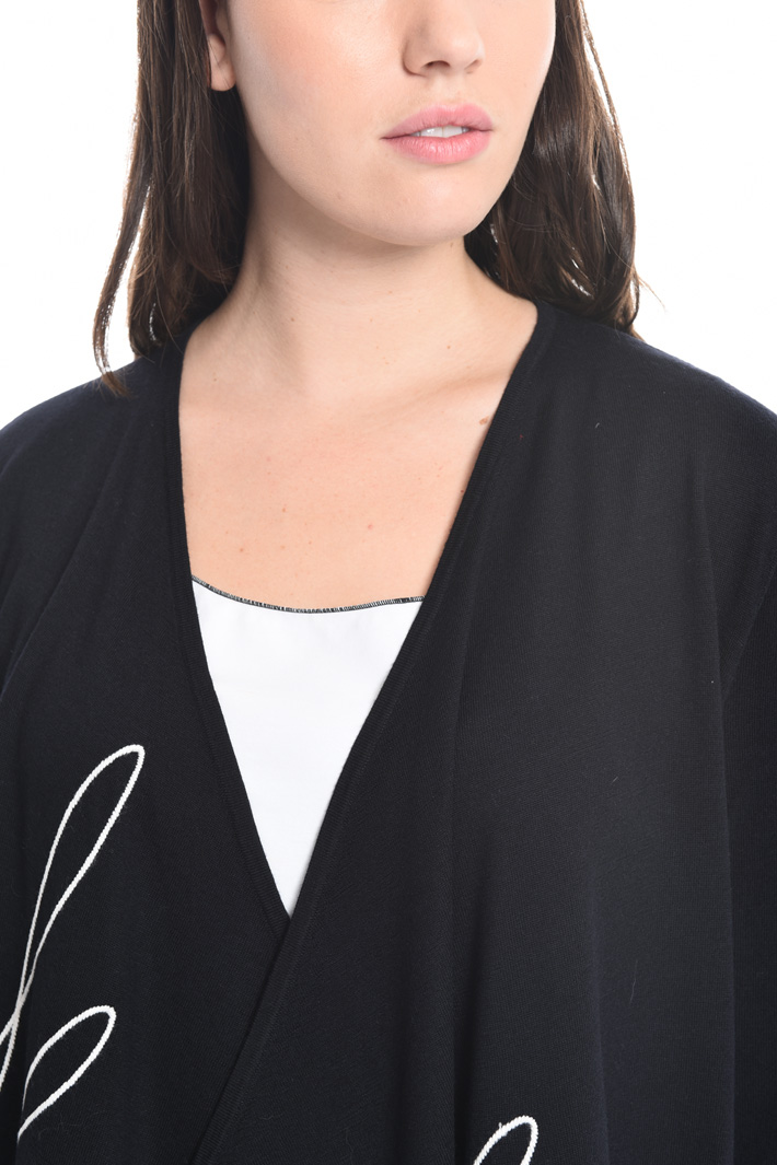 Cardigan in lana con ricamo Intrend Cardigan in lana con ricamo Intrend