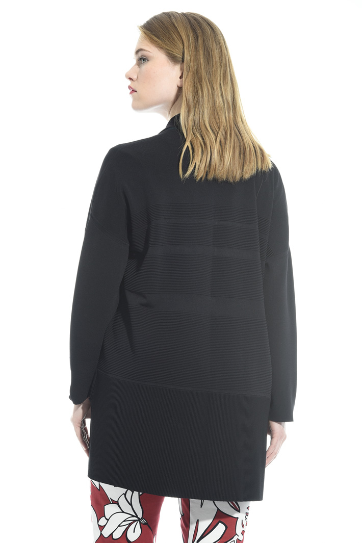 Cardigan con dettagli costine Intrend Cardigan con dettagli costine Intrend