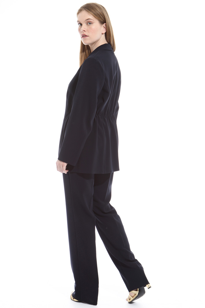 Blazer in tessuto stretch Intrend Blazer in tessuto stretch Intrend