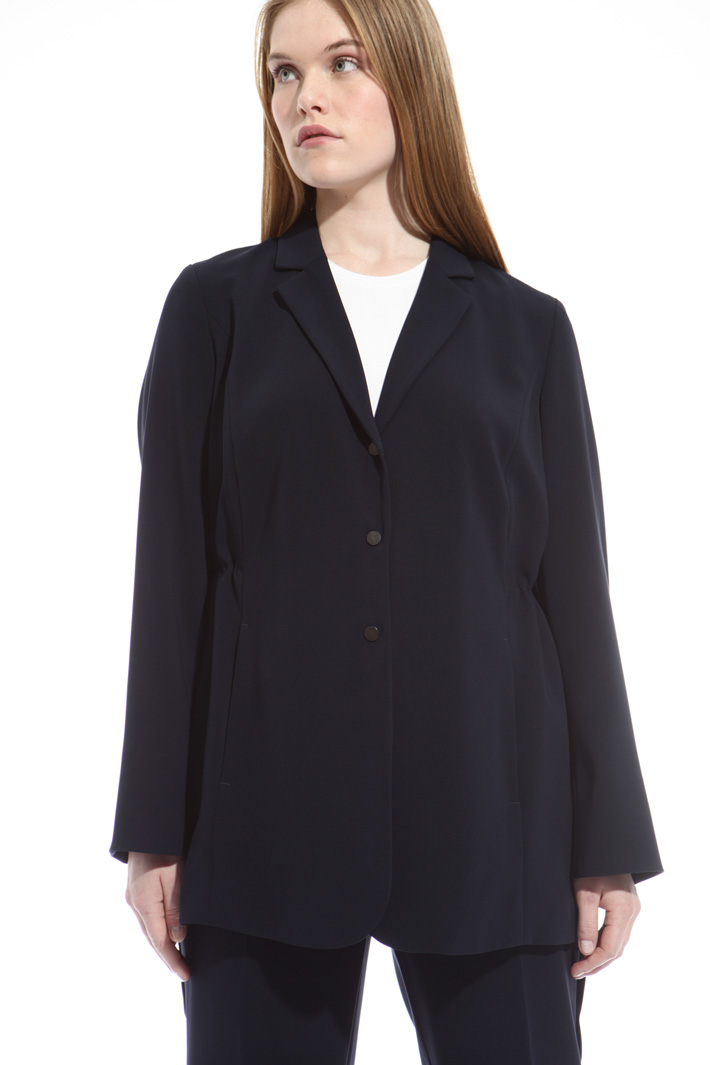 Blazer in tessuto stretch Intrend Blazer in tessuto stretch Intrend